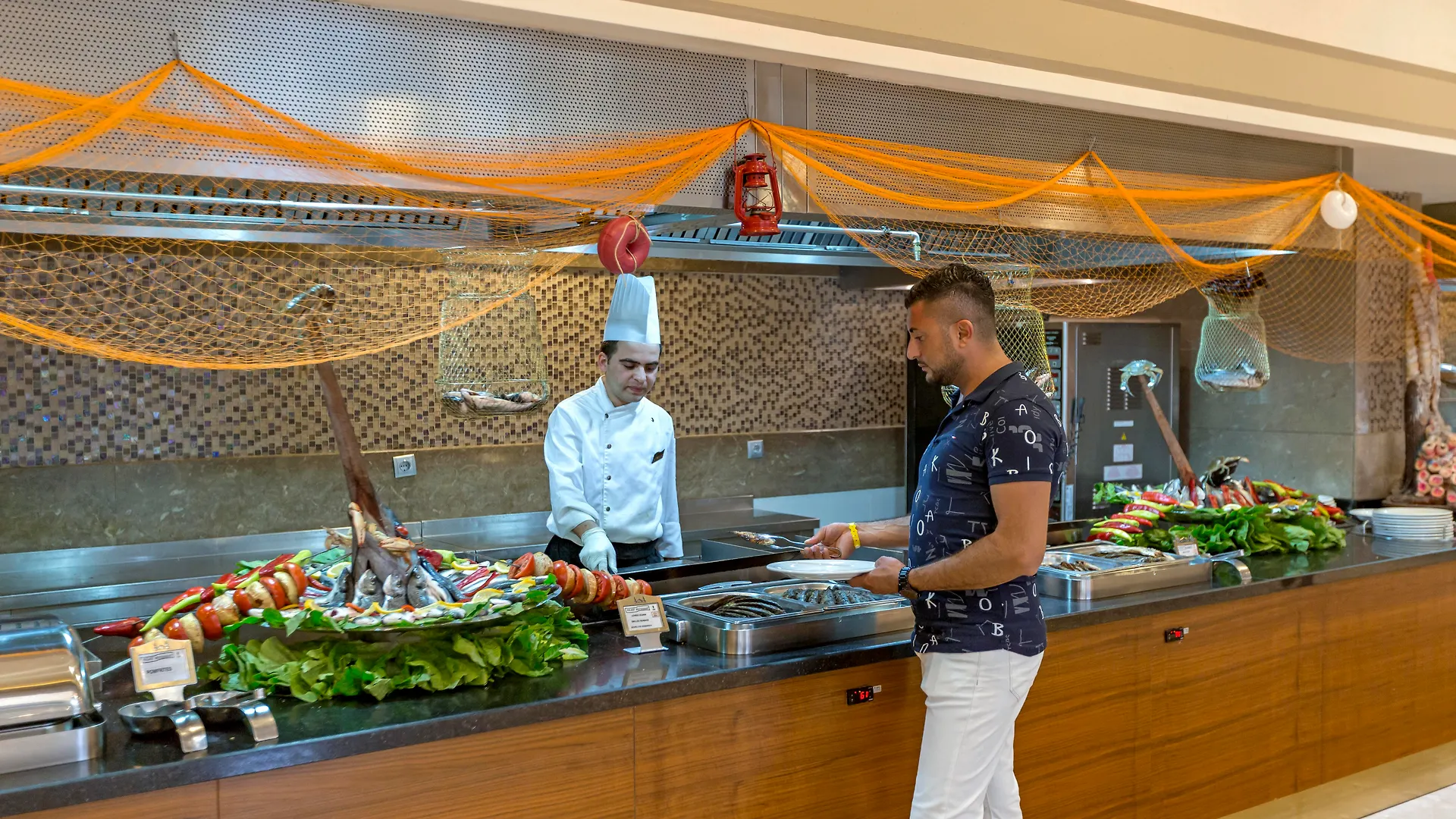 אתר נופש אנטליה Royal Holiday Palace
