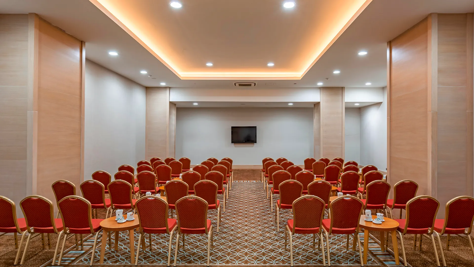 Royal Holiday Palace Antalia 5*,  Turchia