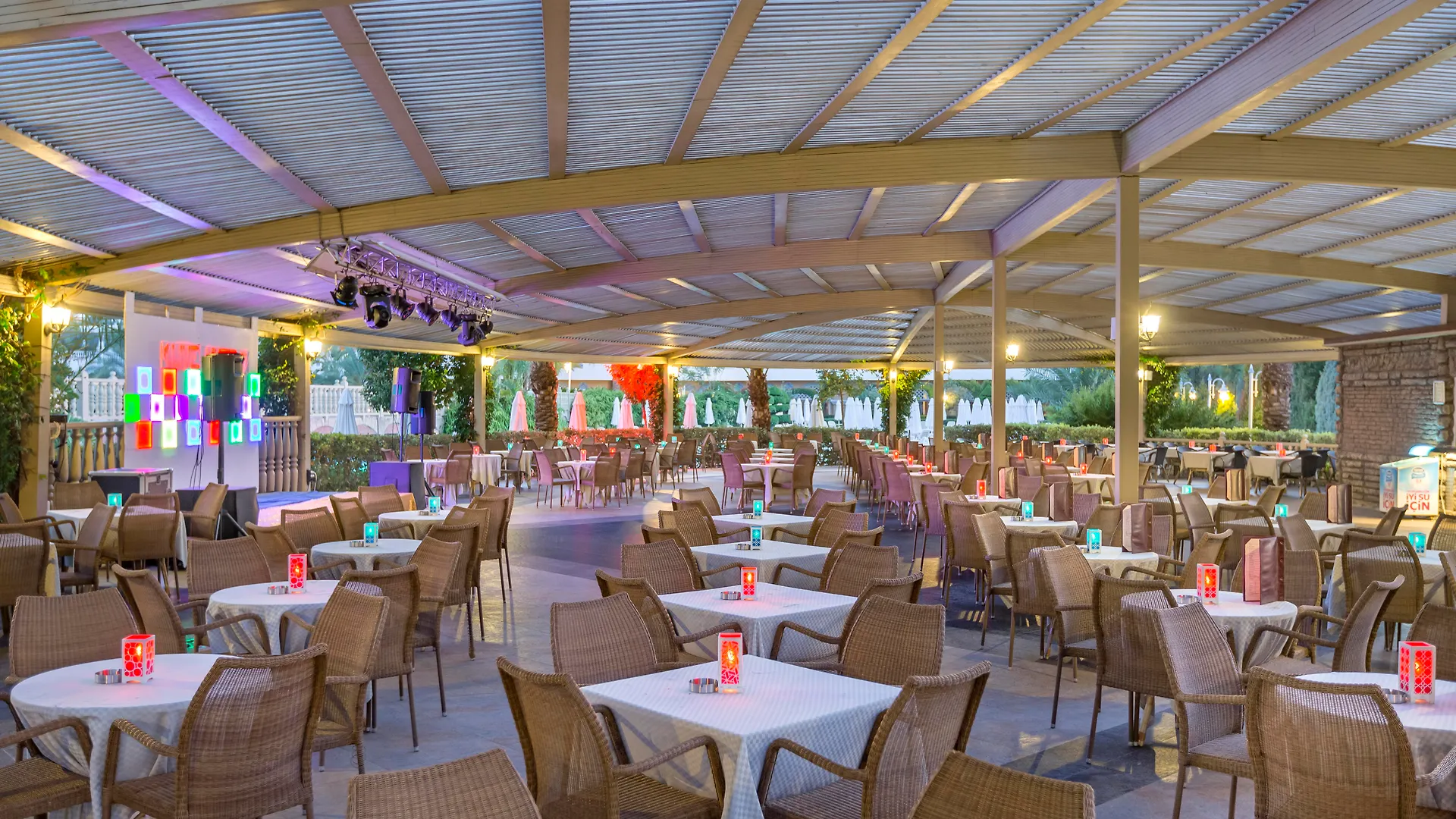 Royal Holiday Palace Antalia 5*,